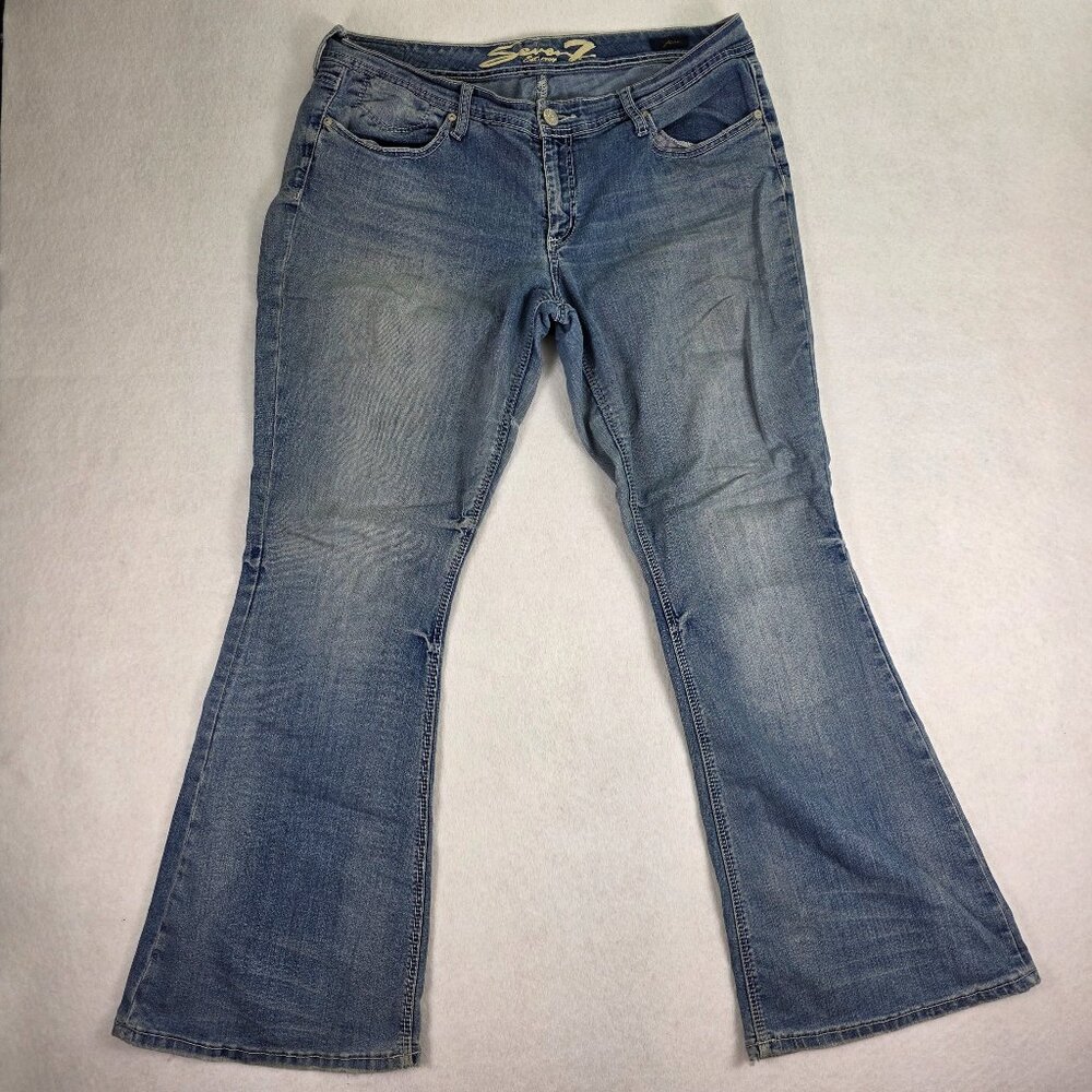 Seven7 Jeans Women’s Bootcut Mid Rise Stretch‎ Denim Size 14 – Light Wash Flare